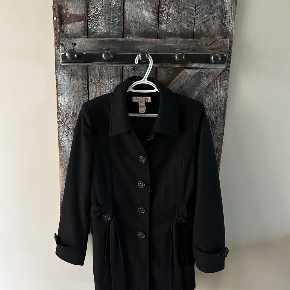 Beau Monde Button Down Jacket w/Removal Belt Black - Size Large